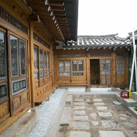 Nuri Hanok Guesthouse Soul Exteriér fotografie